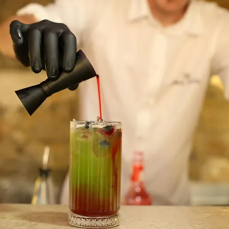 Olympia Vlore Radhimë