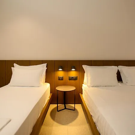 ホテル Olympia Vlore 4*