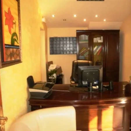 Olympia Vlore 4* Radhimë