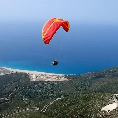 酒店 Olympia Vlore