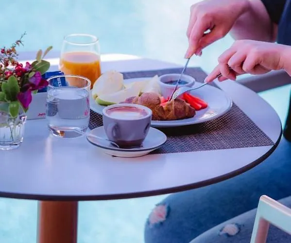 酒店 Olympia Vlore