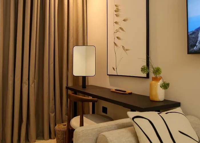 Olympia Vlore Radhimë