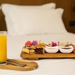Olympia Vlore 4* Radhima