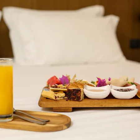 Olympia Touristic Village 4* Radhima