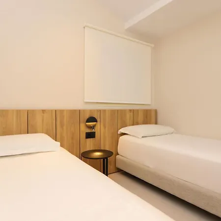 מלון Olympia Vlore 4*