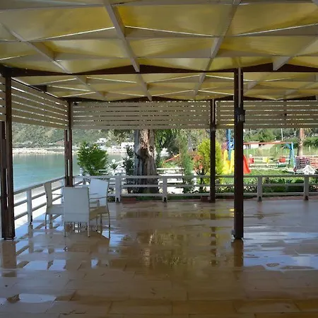 Olympia Touristic Village 4* Radhime