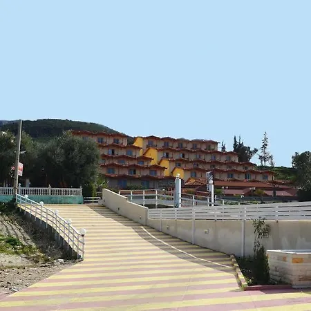 Olympia Touristic Village 4* Radhime