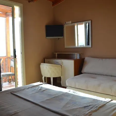 Olympia Touristic Village 4* Radhime