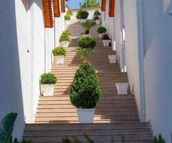 Olympia Vlore Hotel Radhimë