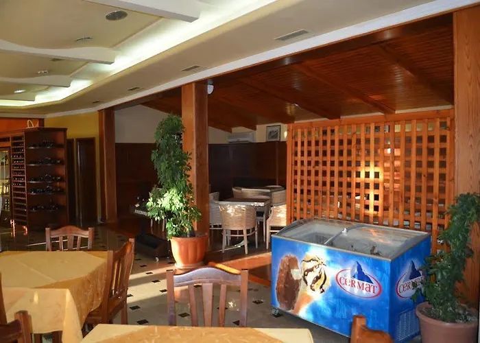 Olympia Vlore Radhimë