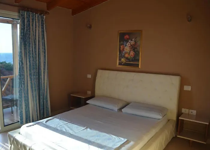 Olympia Vlore